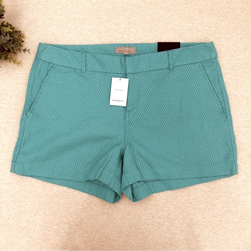 Banana Republic Women’s Size 14 Green Cotton Front Zip Short NWT